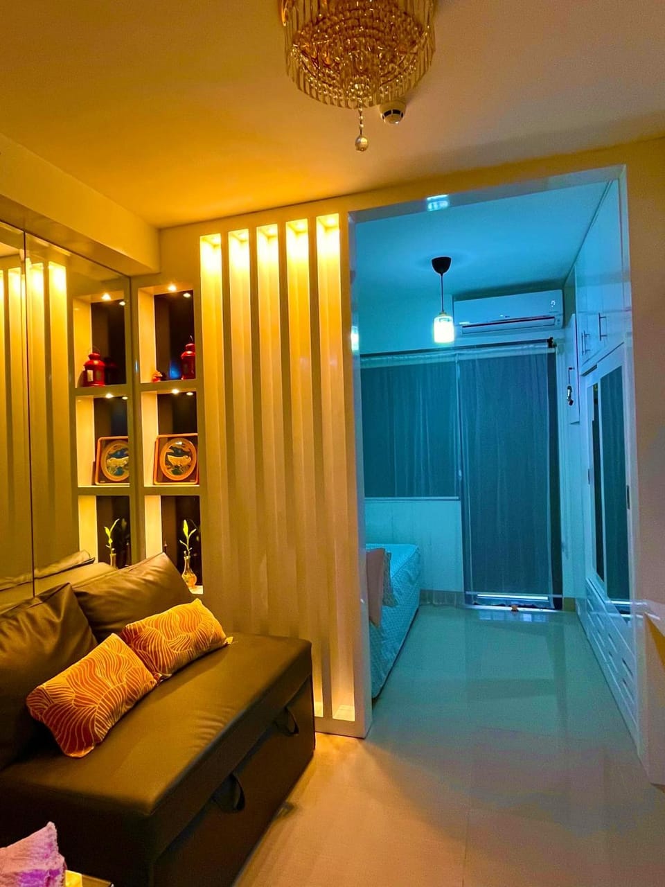 Overnight @ Shakhbot's Apartment in Pasay