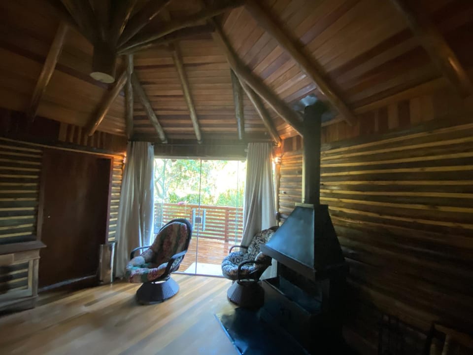 Chalé do Rio Santuário Bellatrix Chalet in State of Paraná