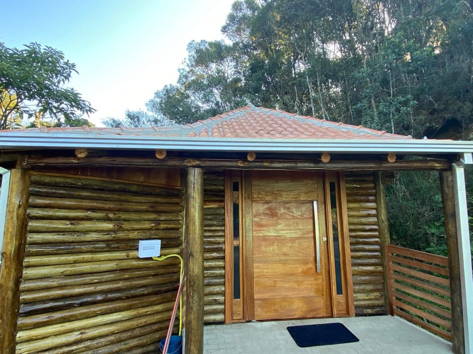 Chalé do Rio Santuário Bellatrix Chalet in State of Paraná