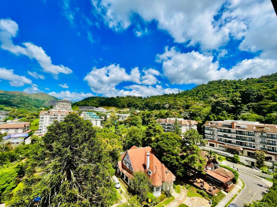 View (from property/room), Landmark view, Mountain view, Mountain view