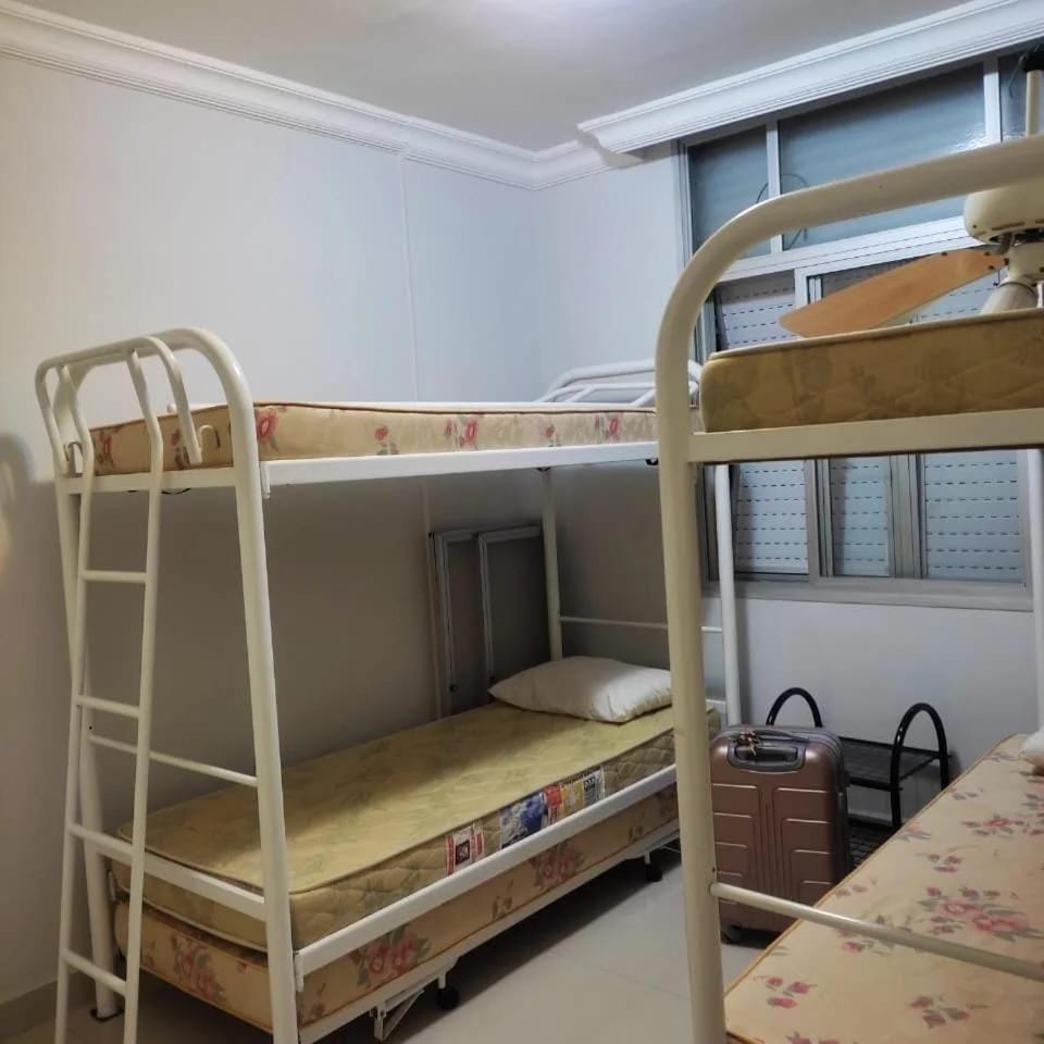 Bed, Photo of the whole room, Bedroom, bunk bed, air conditioner