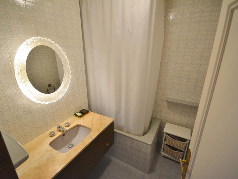 Appartement T3 pour 6 pers. avec piscine, parking, et balcon - Morzine - FR-1-684-48 Apartment in Montriond