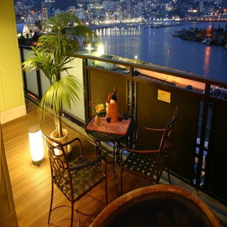Night, View (from property/room), City view, Sea view