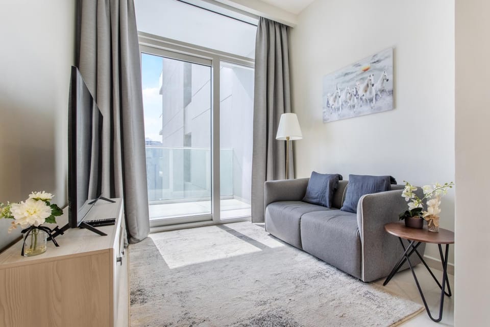 Reva Residences - One Bedroom Apartment by the S Holiday Homes Apartment hotel in Dubai