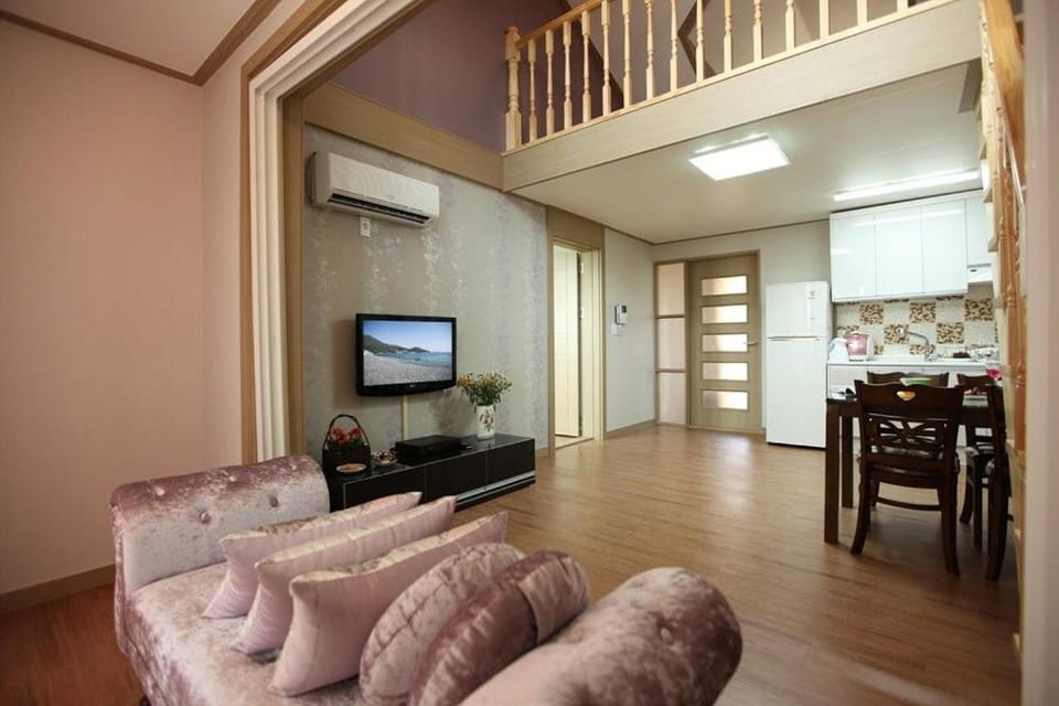 Capri Hakdong Pension House in South Korea