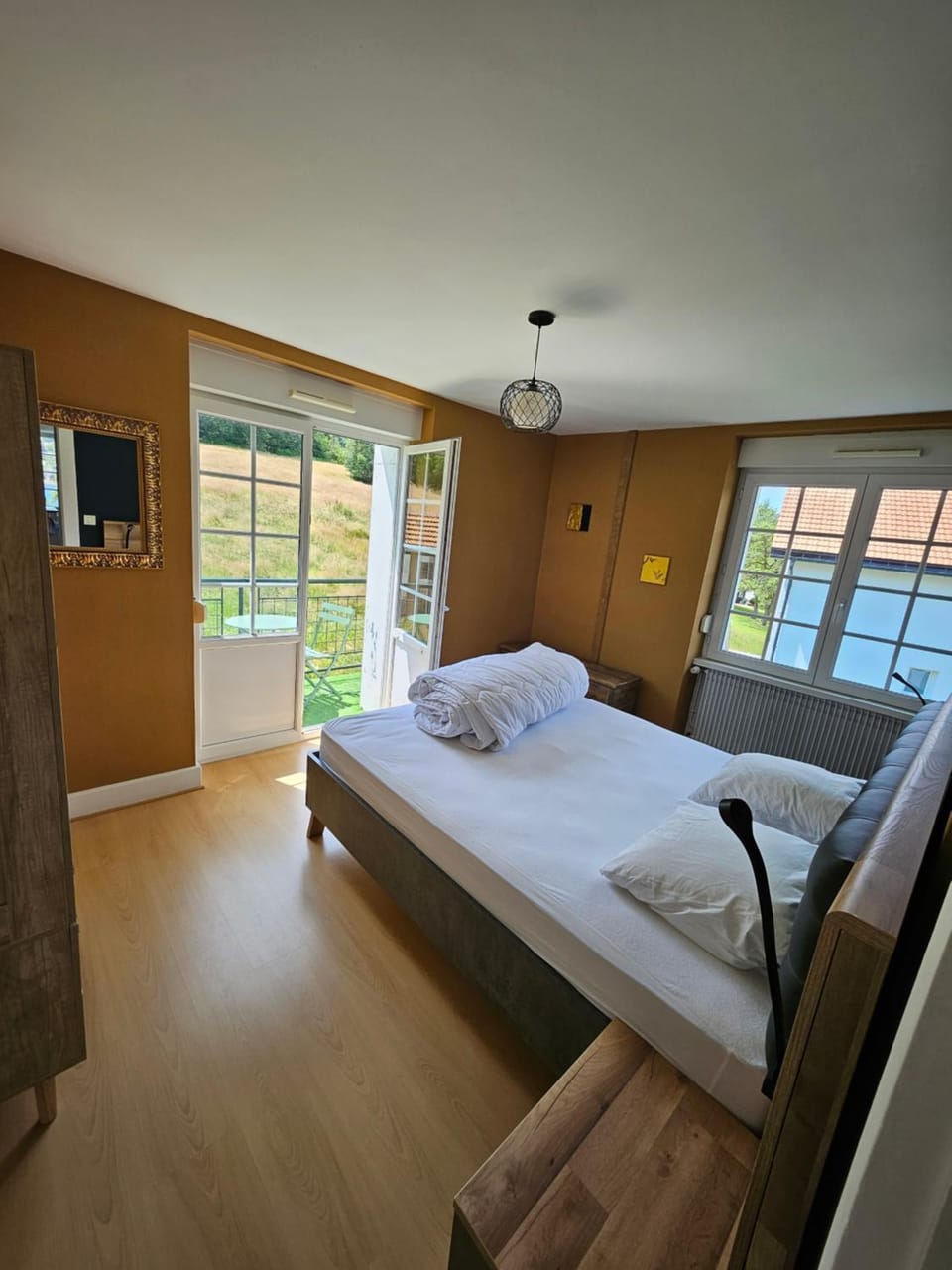 L'Aubépine au bord du lac vue directe sur le lac ,Borne E à 20m Apartment in Gérardmer