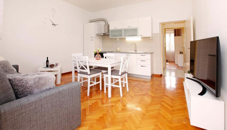Apartman Žuvela Apartment in Dubrovnik-Neretva County