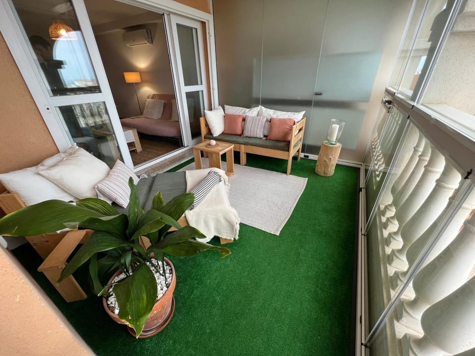 Balcony/Terrace, Living room