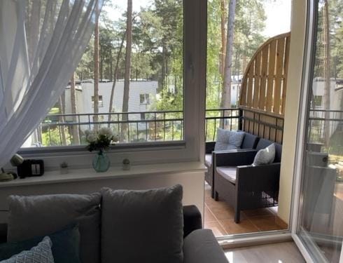 Patio, Garden, View (from property/room), Balcony/Terrace, Seating area, Garden view