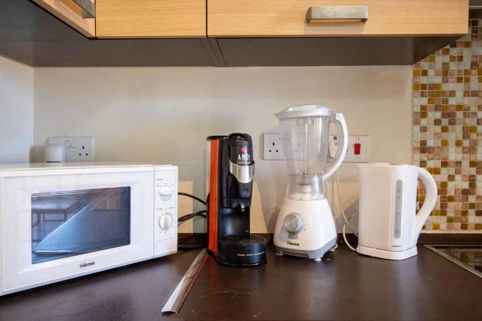 Coffee/tea facilities, Kitchen or kitchenette, toaster