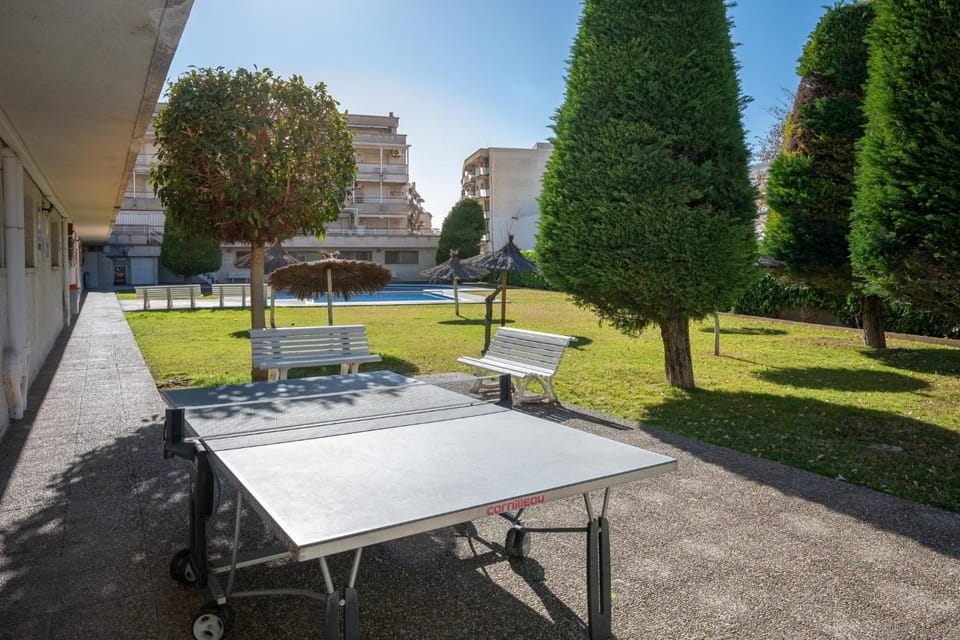 AT016 Piscina con césped, airco, playa a pocos pasos Apartment in Torredembarra