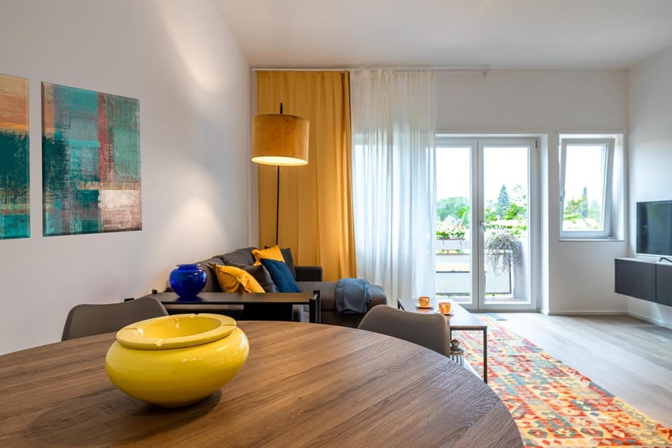 Balcony/Terrace, Living room