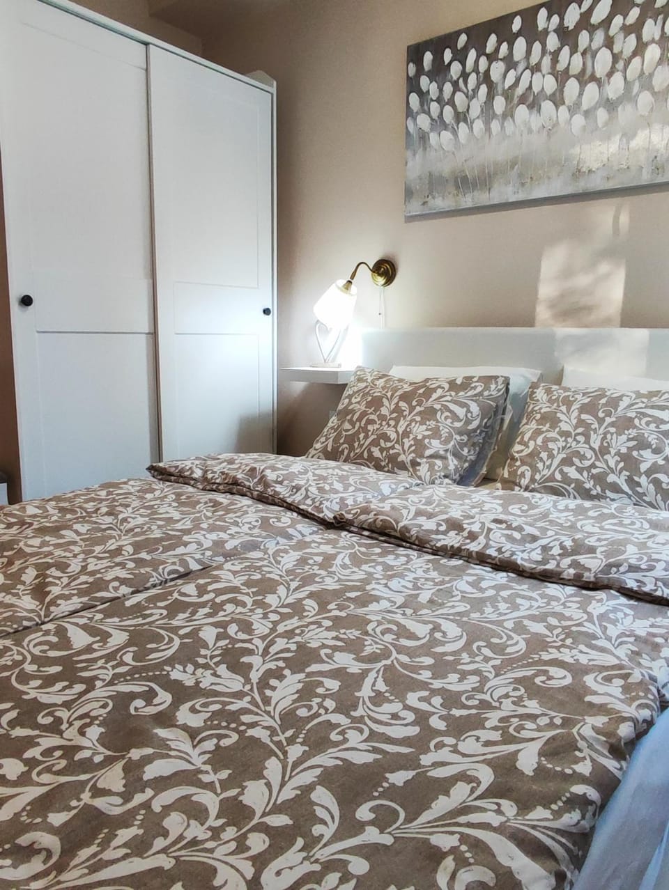 Bed, Bedroom, wardrobe