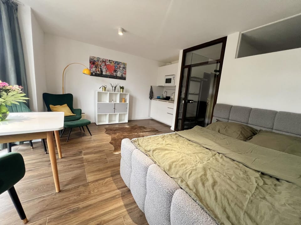 Studio 7 City Lage mit Garage nähe Köln Bonn Apartment in North Rhine-Westphalia