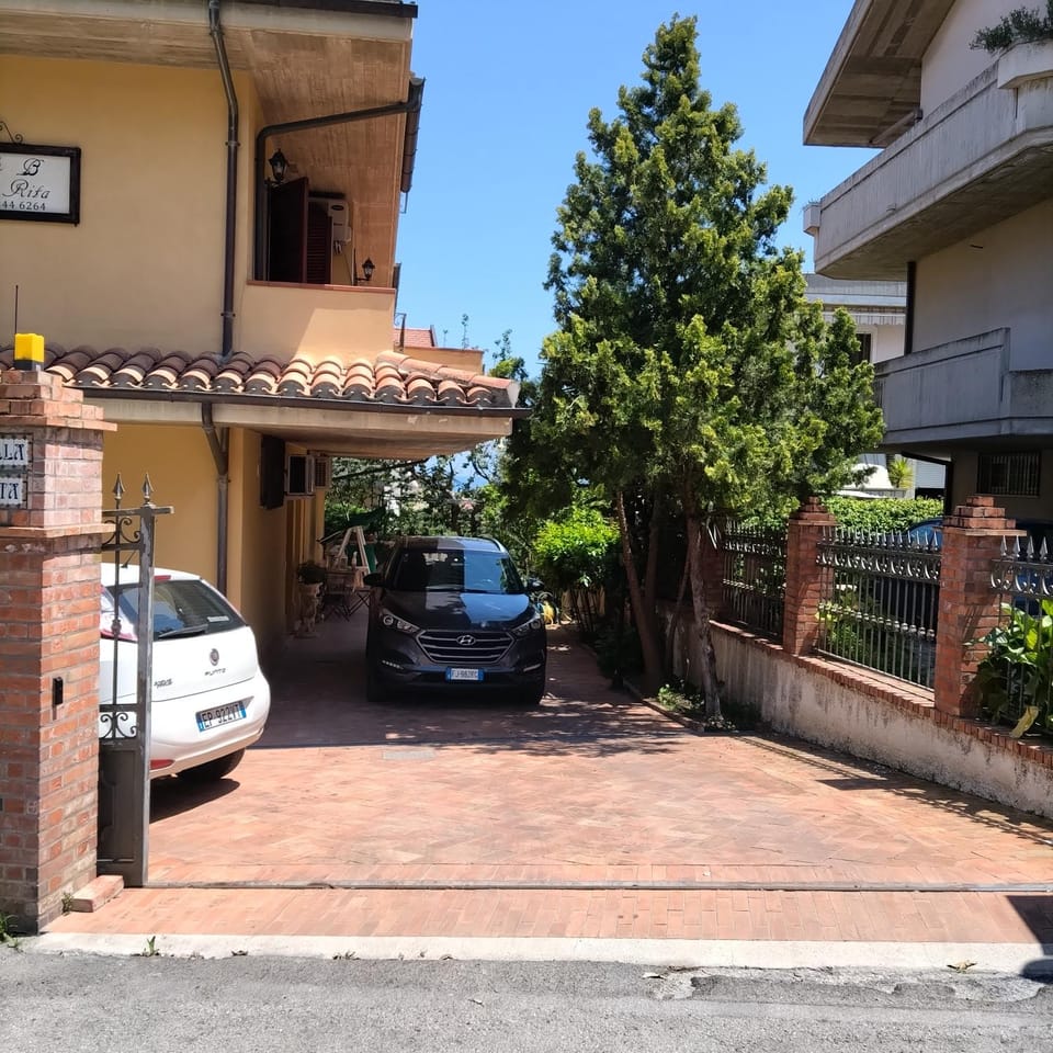 B&B VILLA RITA Bed and Breakfast in Abruzzo