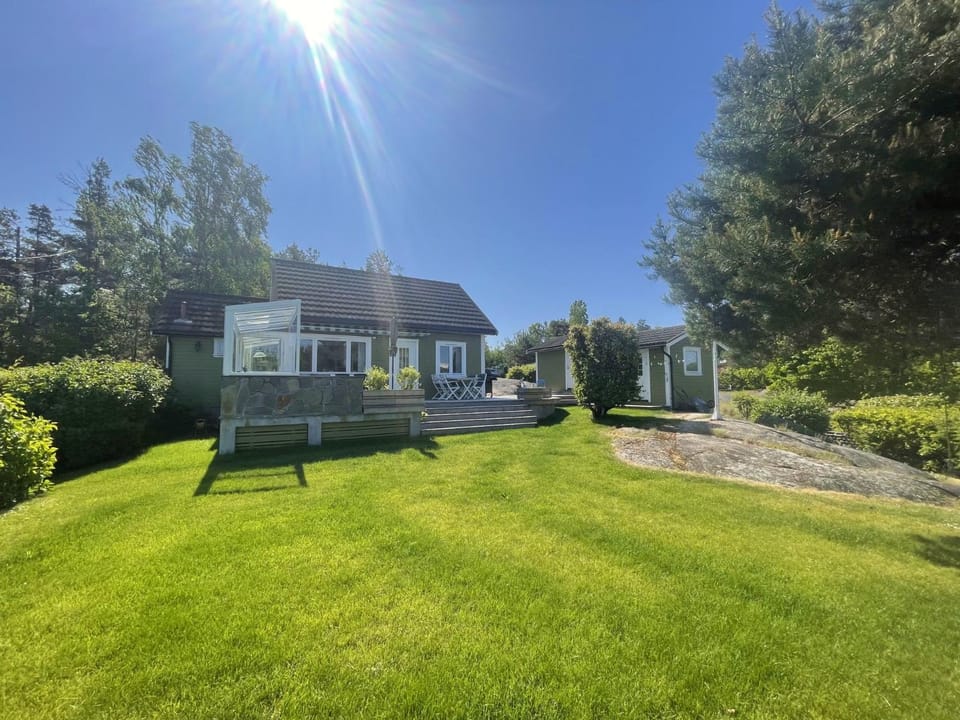 Property building, Garden, Garden