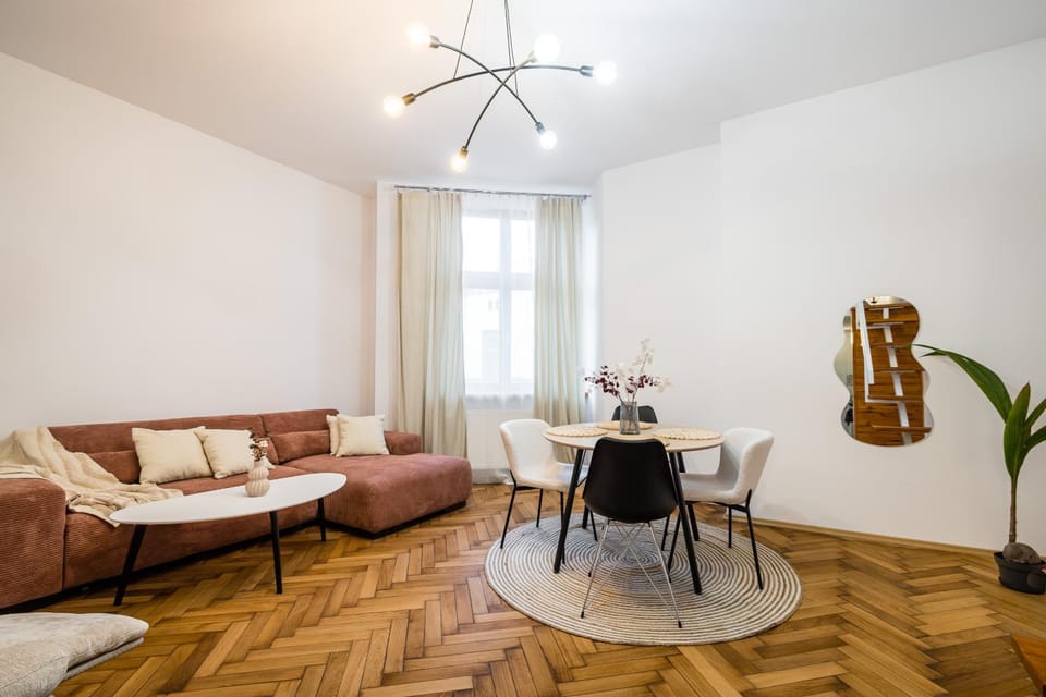 Living room, Seating area, Dining area