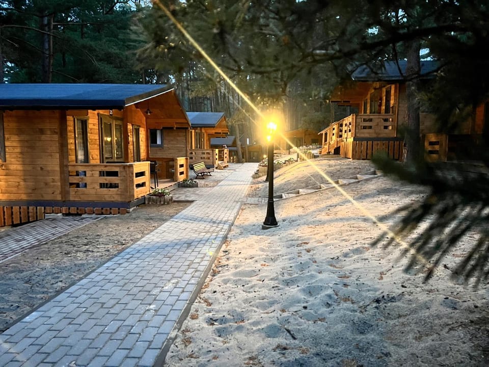 Night, Neighbourhood, Windsurfing