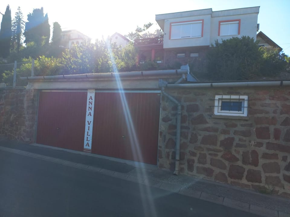 Property building, Street view, Parking