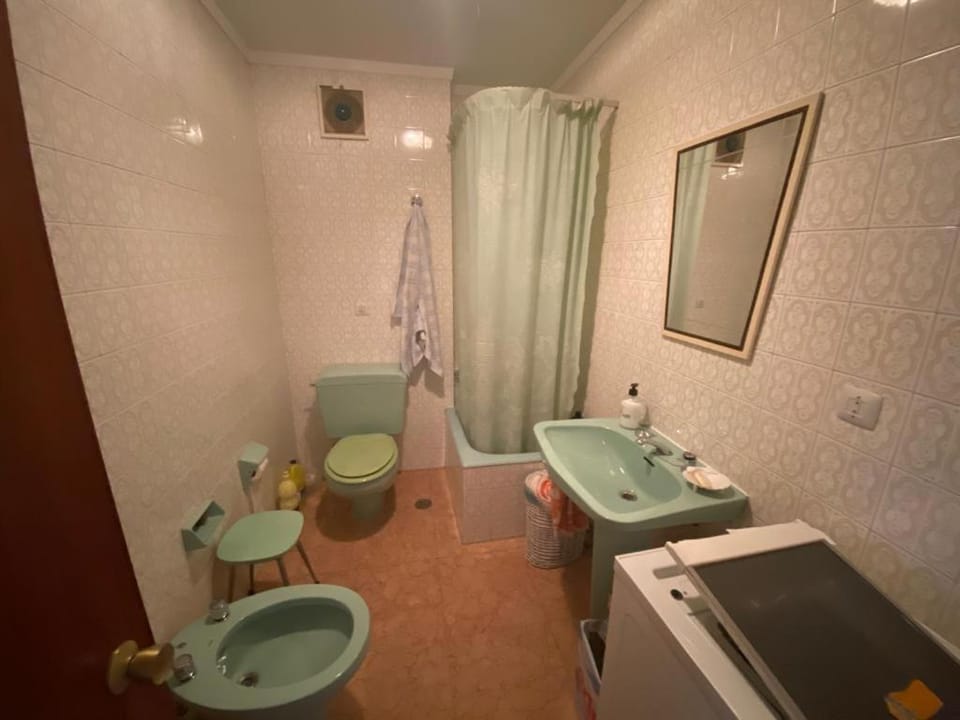 Bathroom, Bath