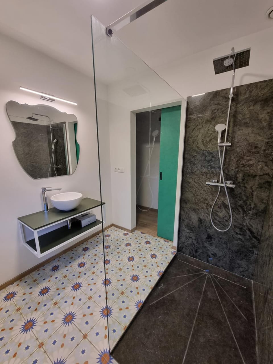 Shower, Bathroom
