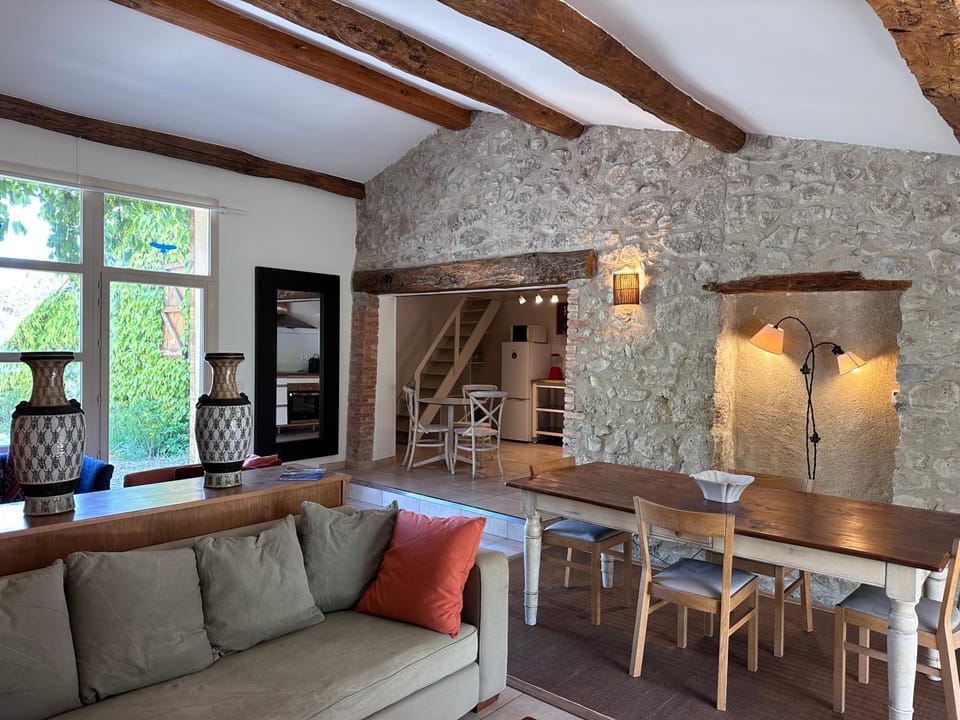 Domaine Mont saint juan House in Provence-Alpes-Côte d'Azur