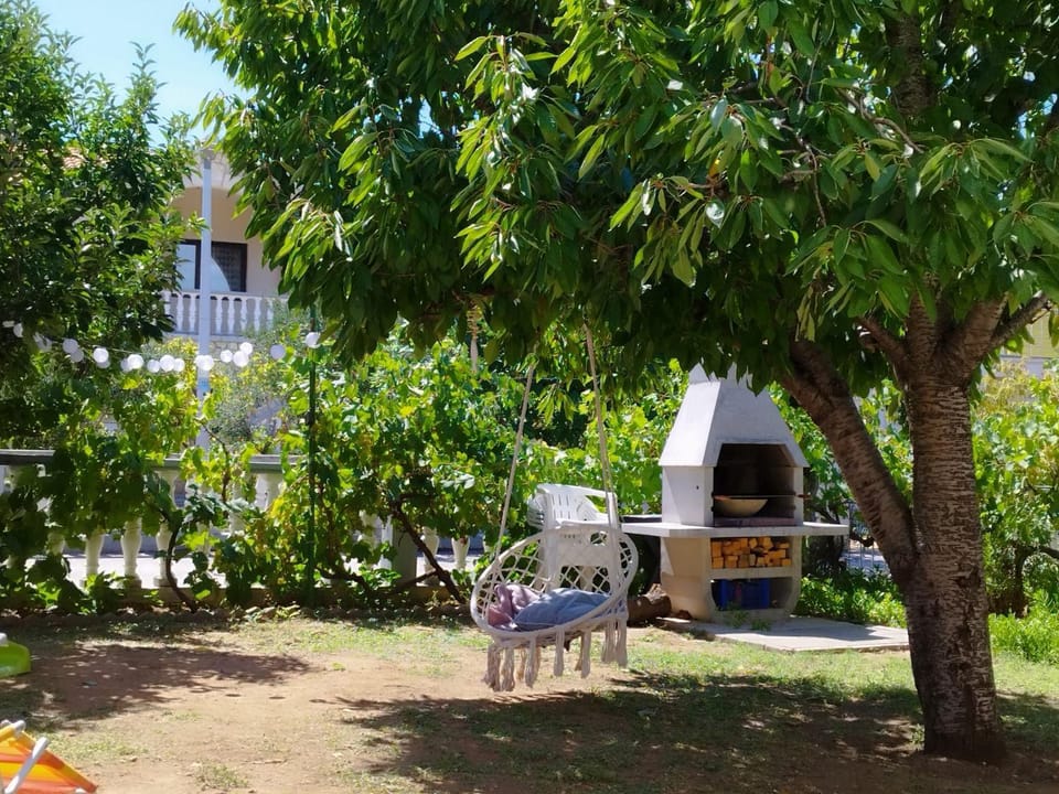 Garden, Garden view, Garden view