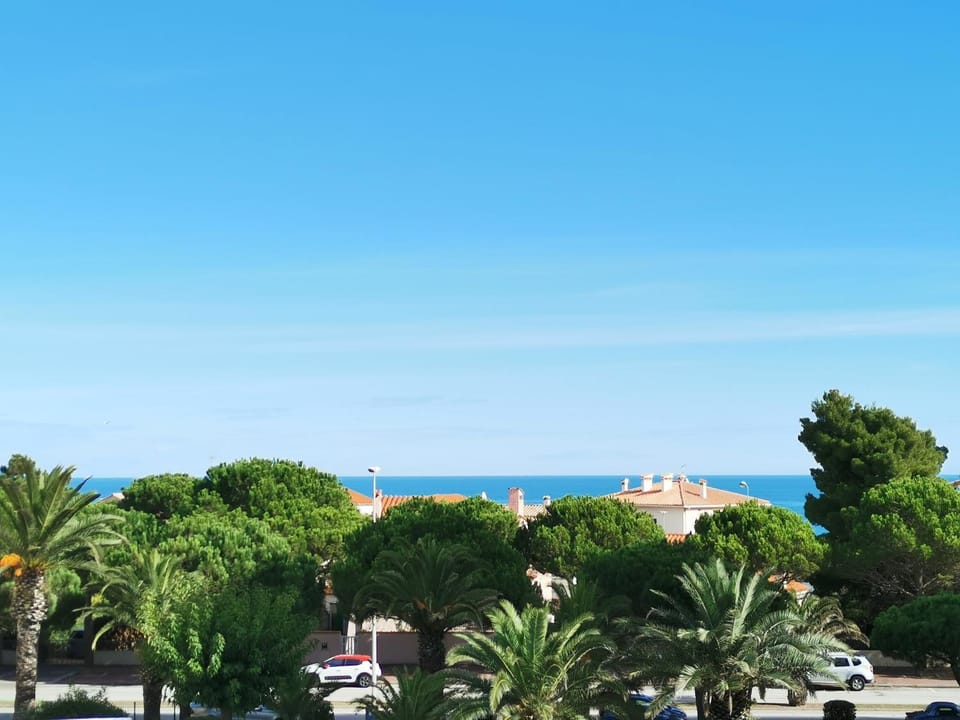 Nearby landmark, Natural landscape, Beach, Sea view