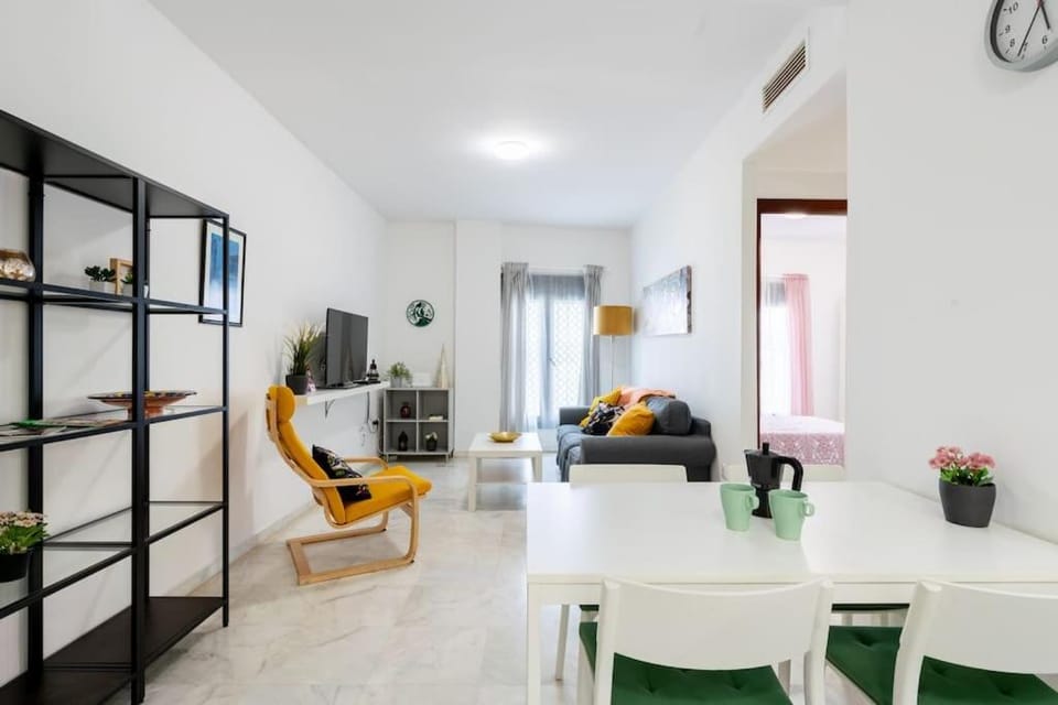 Casa San Lucas - Corazón del Casco Histórico con piscina y parking Apartment in Jerez de la Frontera