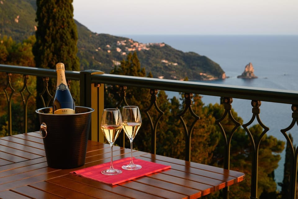 Balcony/Terrace, Dining area