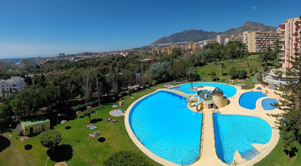 Mountain view, Pool view, Swimming pool, Swimming pool