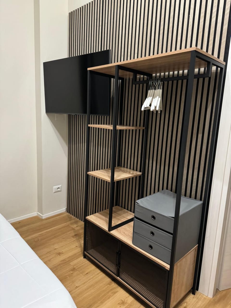 wardrobe