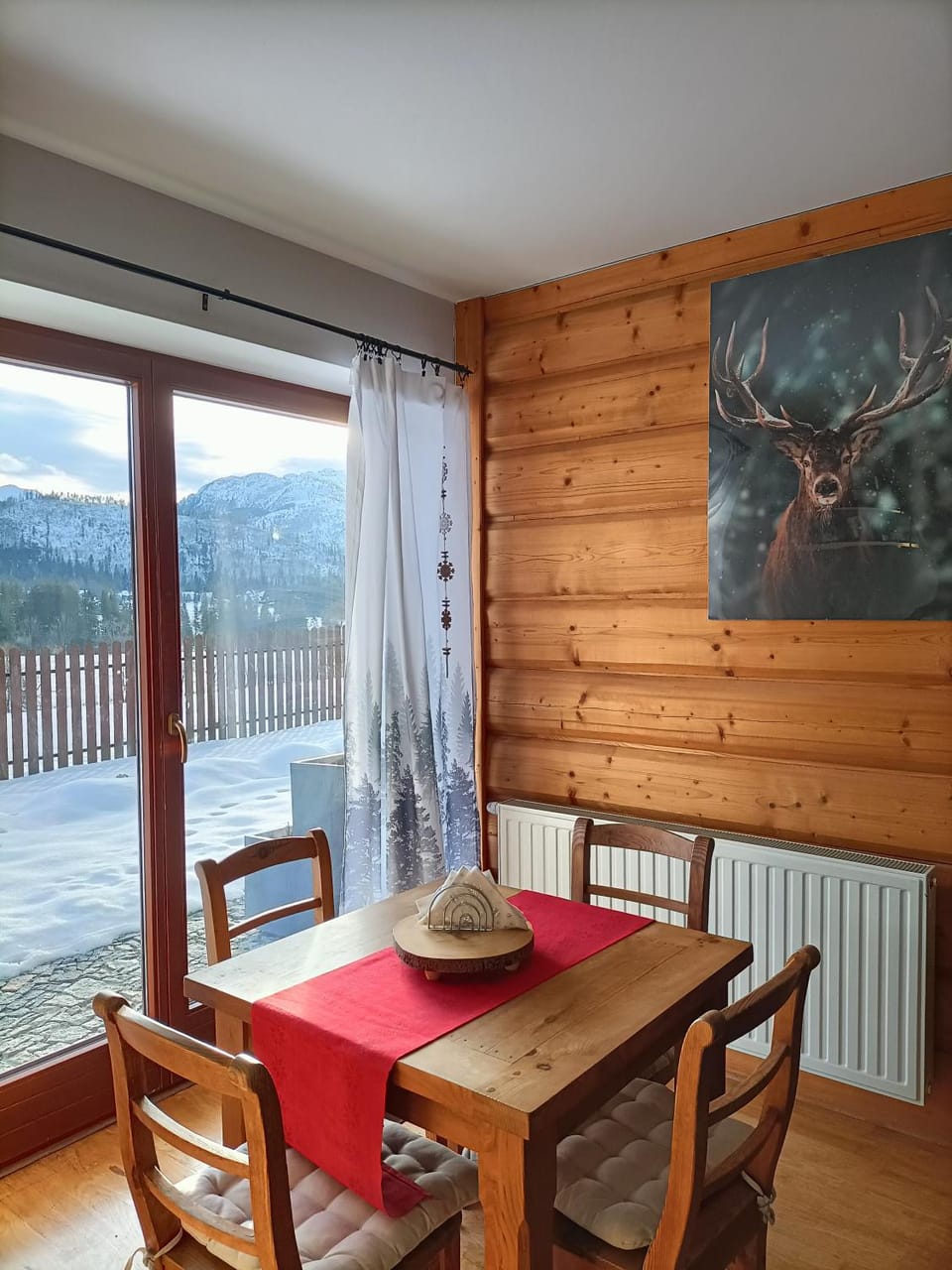 Natural landscape, Dining area, Mountain view