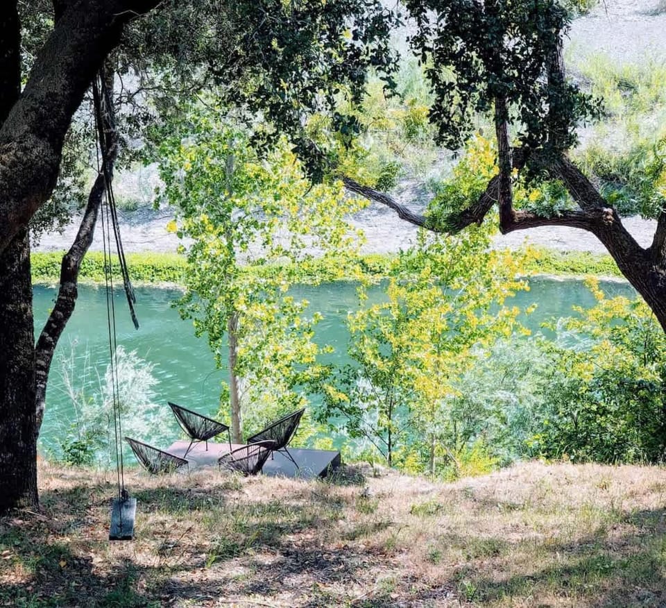 Riverfront Getaway With Wine Tastings Included House in Russian River