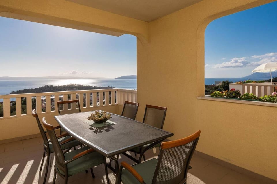View (from property/room), Balcony/Terrace, Sea view