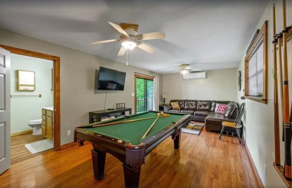 Billiard