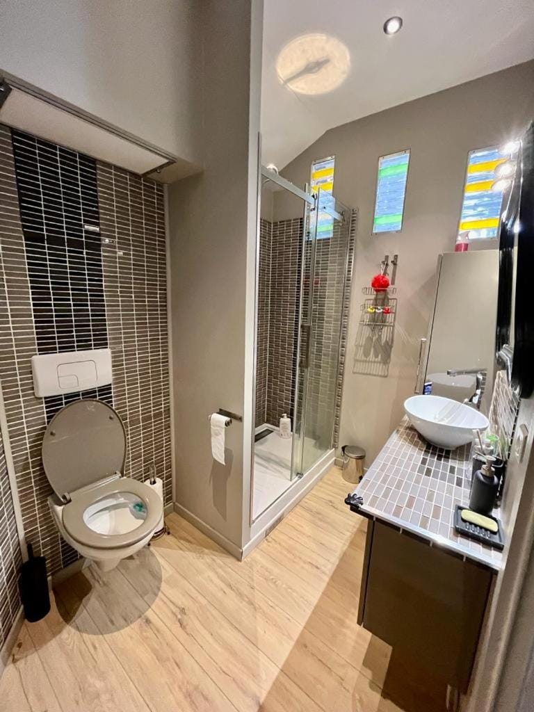 T3 moderne et climatisé - Plages à pied - PARKING GRATUIT Apartment in Antibes