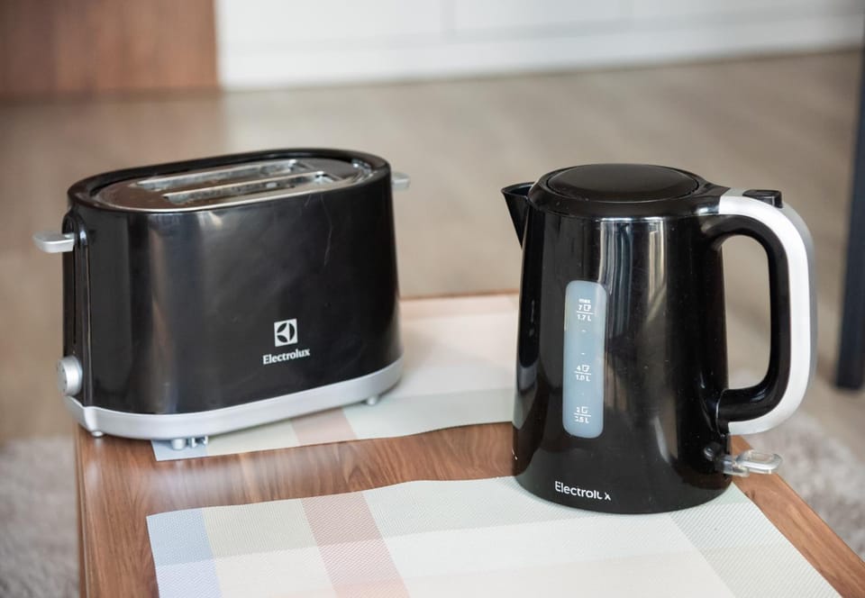 Coffee/tea facilities, Kitchen or kitchenette, toaster