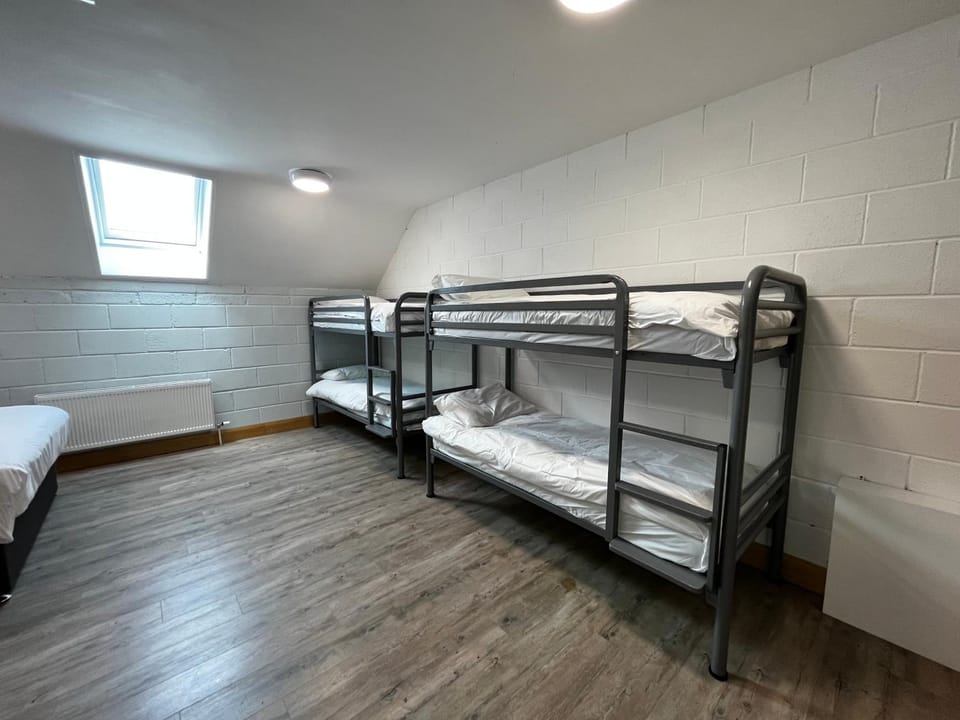 Bed, Bedroom, bunk bed