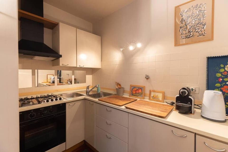 La Dolce Vita - Old Testaccio Authentic District Apartment in Rome