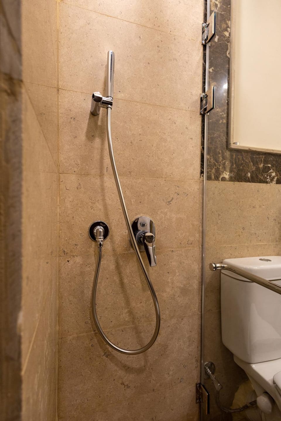 Marron studios 5 new Apartment in New Cairo City