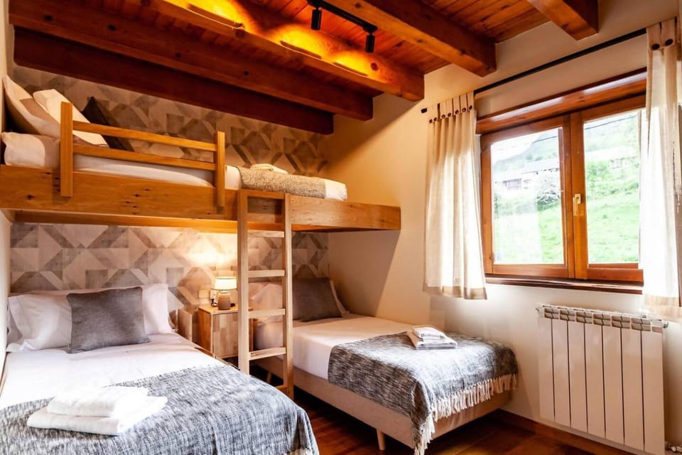 Espacioso Apartamento con Jardín en Salardú Apartment in Catalonia