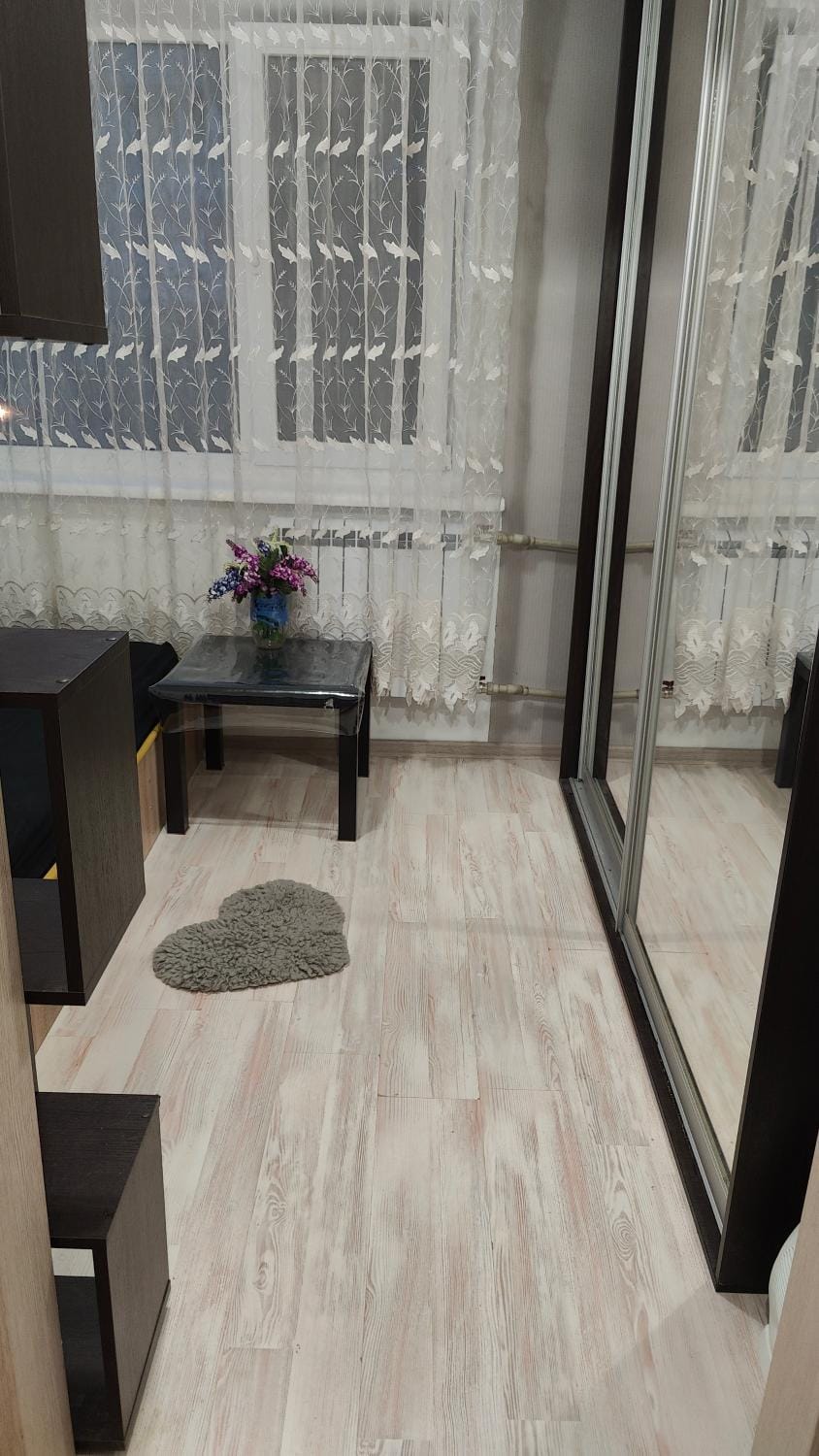 Photo of the whole room, wardrobe