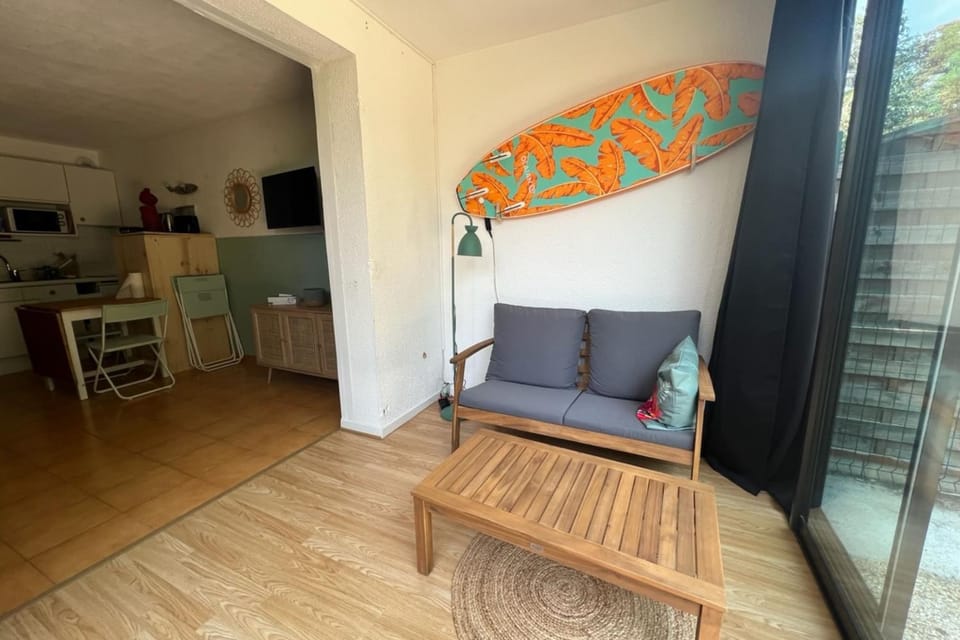 Le tinharé - studio with garden near the sea Apartment in La Ciotat
