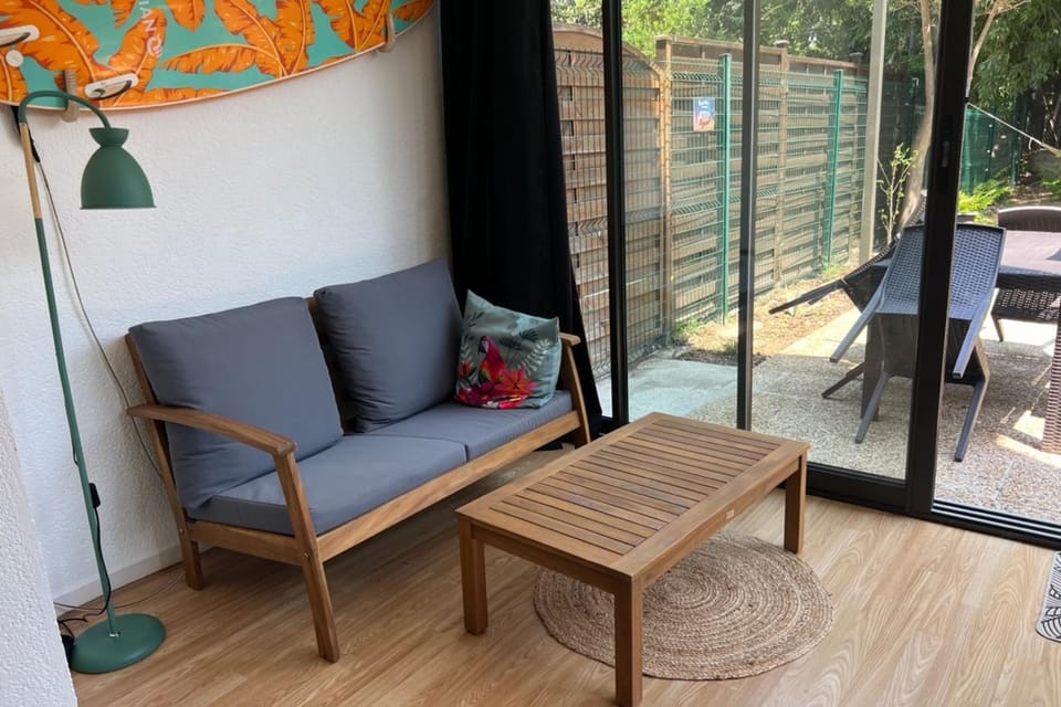 Le tinharé - studio with garden near the sea Apartment in La Ciotat