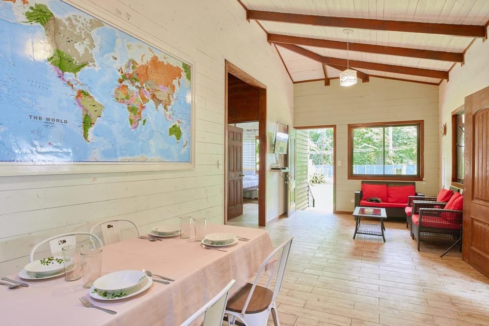 Living room, Dining area