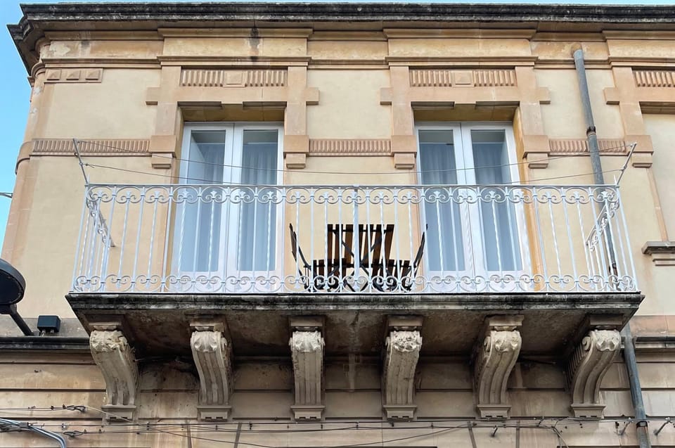 Property building, Balcony/Terrace