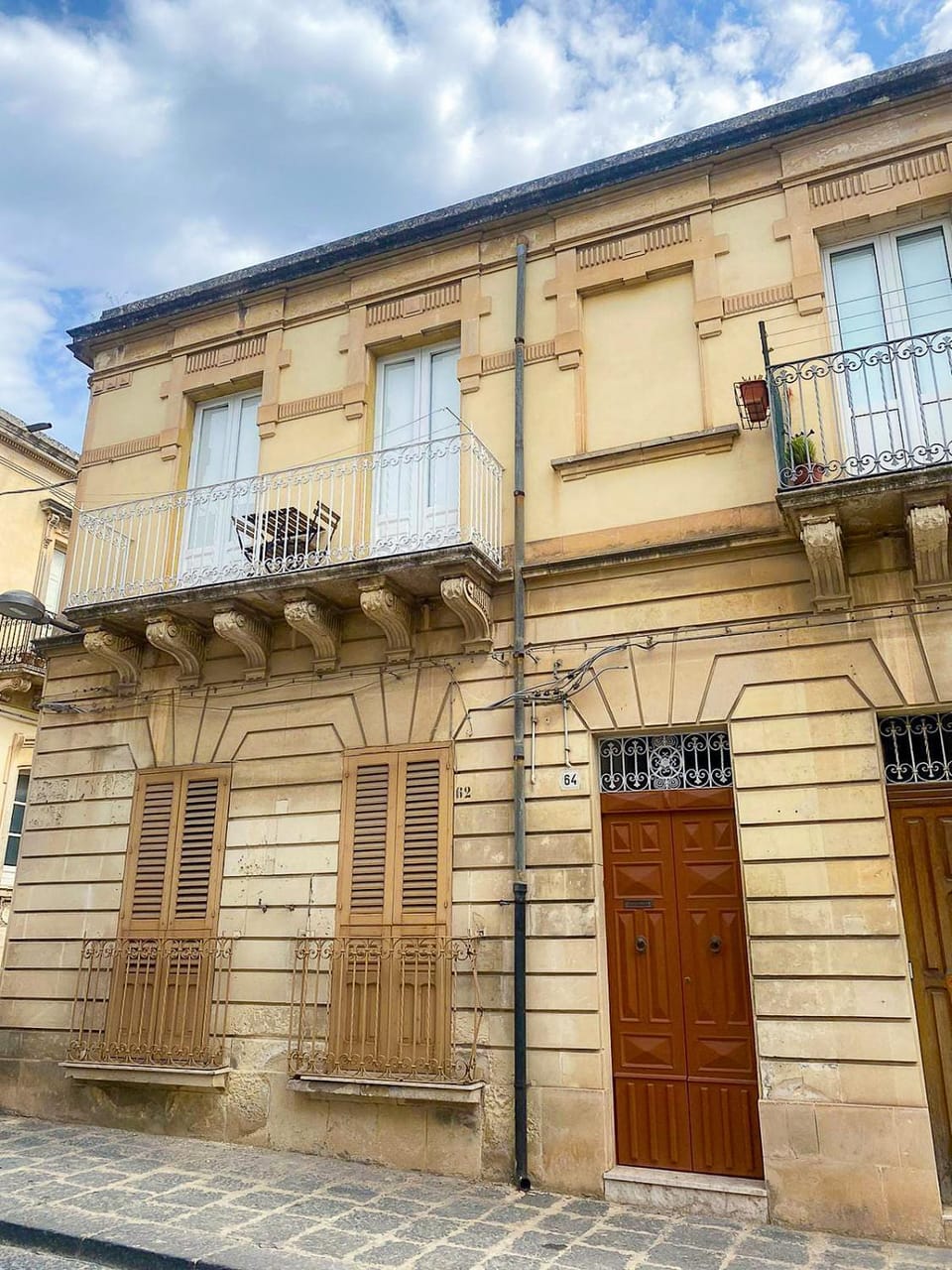Property building, Food close-up