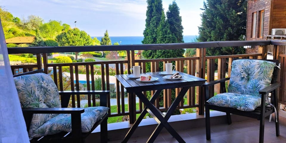 Balcony/Terrace, Seating area, Sea view