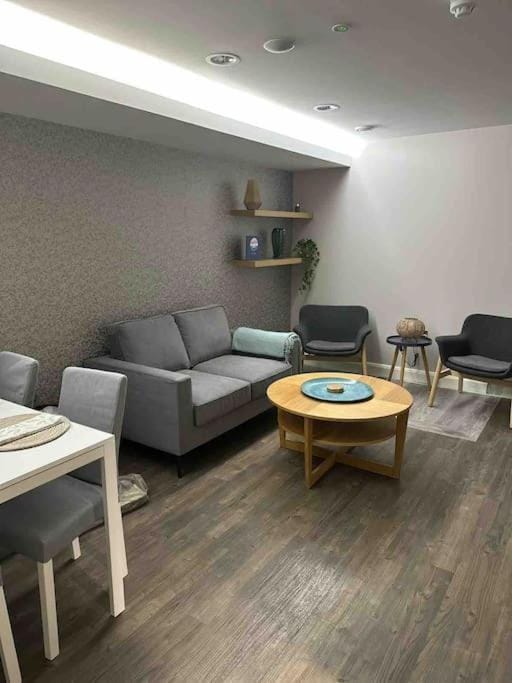 LUNA LUX Apartment Apartment in Portrush